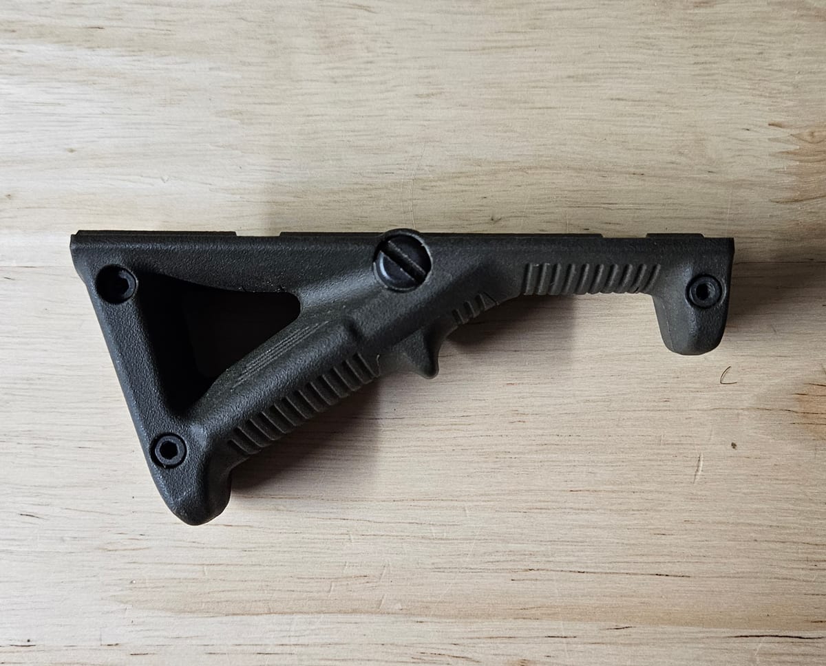 Magpul AFG-2 Angled Foregrip (OD Green)